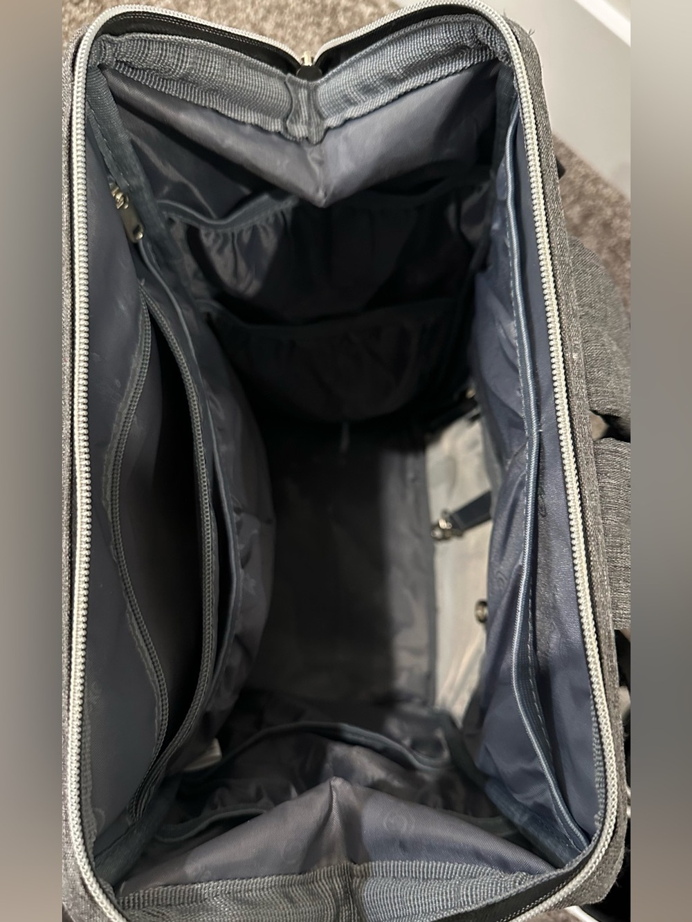 Leke baby diaper backpack- Gray - Picture 3 of 4